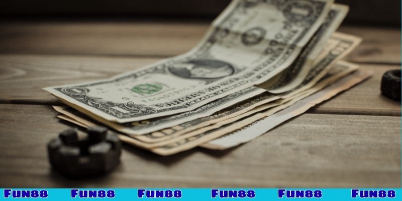 Nằm mơ thấy rất nhiều tiền nghĩa là gì